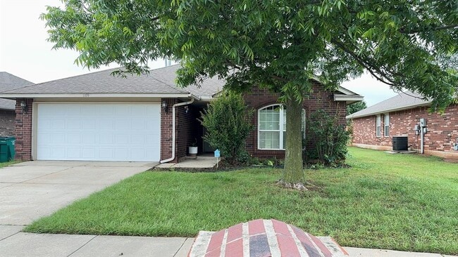 property at 1109 Westridge Dr