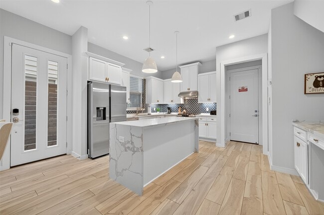 property at 2617 Live Oak St