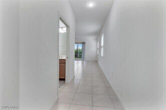 10824 Alvara Way in Bonita Springs, FL - Building Photo - Building Photo