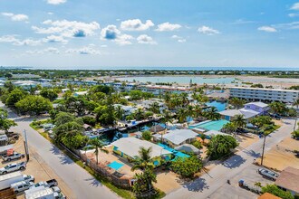 4903 49th St in Marathon, FL - Building Photo - Building Photo