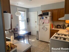 2 Imrie Rd in Boston, MA - Building Photo