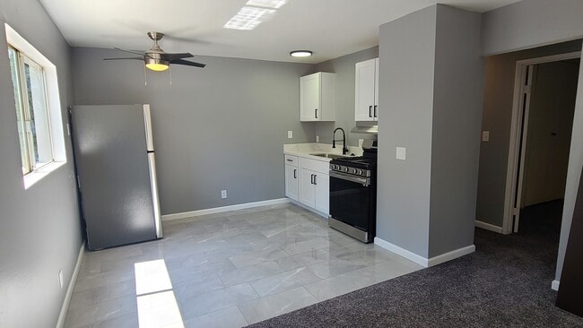 4033 5th St in Riverside, CA - Building Photo - Building Photo