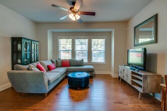 87B Oriel Ave in Nashville, TN - Building Photo - Building Photo