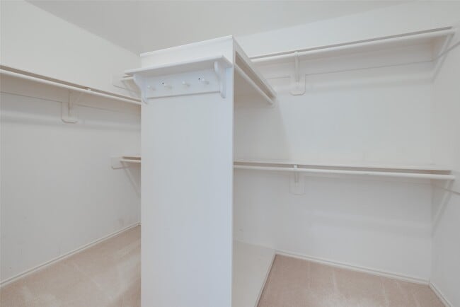 12414 N Shadow Cove Dr