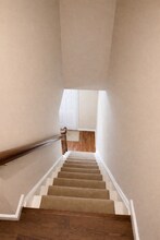 230 Perth Hill Ct in Matawan, NJ - Building Photo - Building Photo