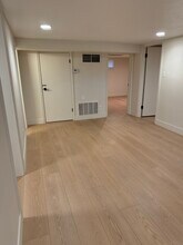 1819 E Parleys Canyon Blvd, Unit B in Salt Lake City, UT - Building Photo - Building Photo