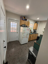 399 Broadway, Unit 2 in Somerville, MA - Building Photo - Building Photo