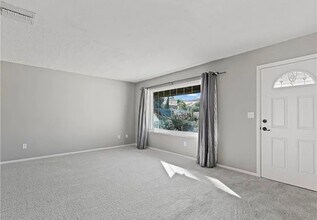 14603 Geranium Glen Ln in Santa Clarita, CA - Building Photo - Building Photo