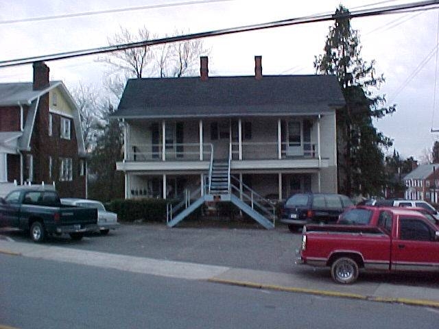 147 W Lebanon St in Mount Airy, NC - Building Photo - Building Photo