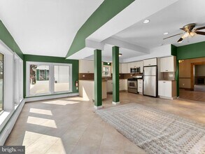 860 Pennsylvania Ave in Delanco, NJ - Building Photo - Building Photo