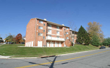 Markham View in Landover, MD - Building Photo - Building Photo