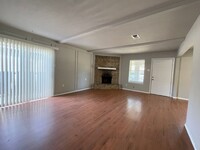 1305-1307 Willow Wood Ct in Irving, TX - Building Photo - Building Photo