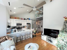 1607 Tremont St in Boston, MA - Building Photo