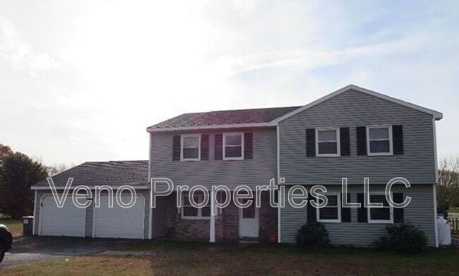 property at 2016 St Paul Dr