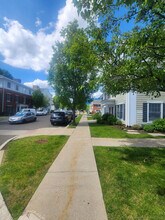49 Fairgate Dr in Stamford, CT - Building Photo - Building Photo