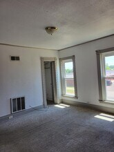 1006 E 2nd St in Merrill, WI - Building Photo - Building Photo