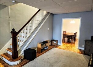 445 Montclair Ave in Bethlehem, PA - Building Photo - Building Photo