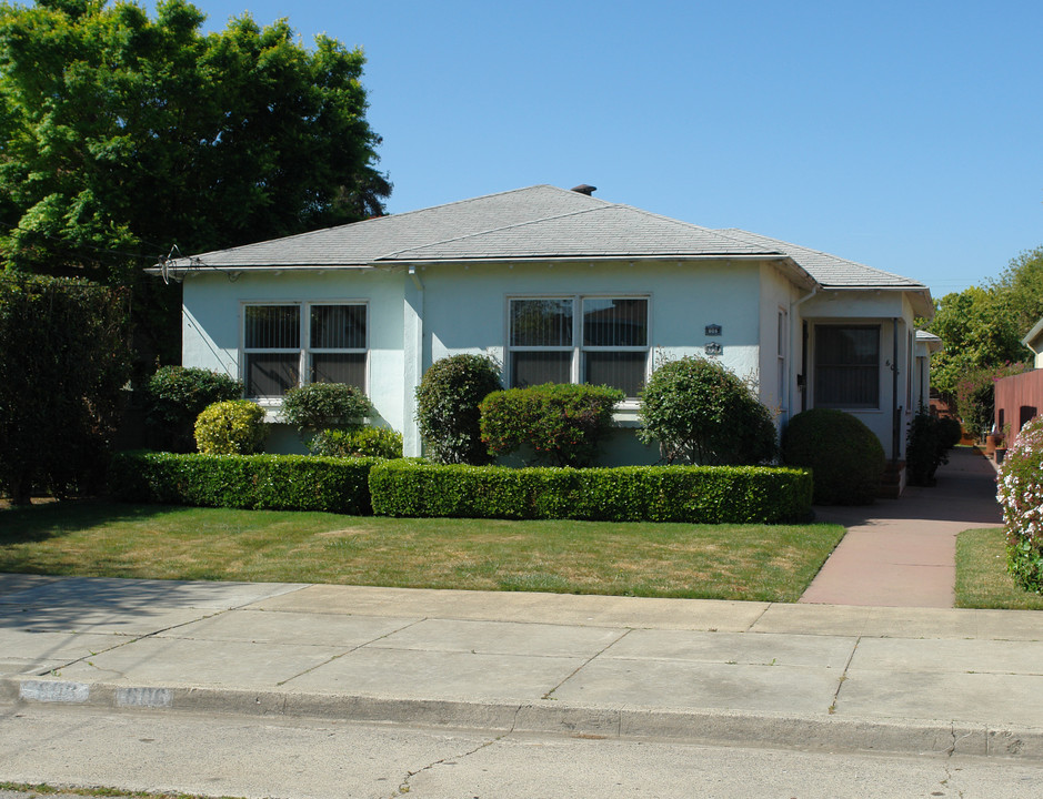 606 S Idaho St in San Mateo, CA - Building Photo