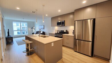 20078 85 Av in Langley, BC - Building Photo - Building Photo