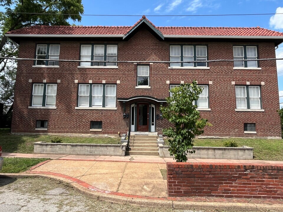 4501-4503-4503 Wichita Ave in St. Louis, MO - Building Photo