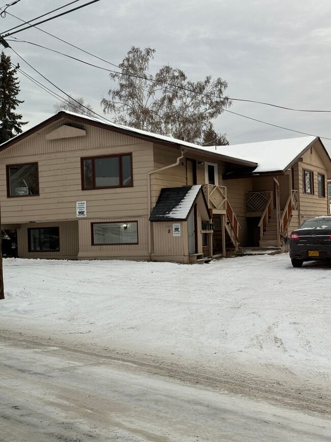 property at 901 Lathrop St