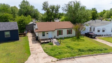 419 E Jarman Dr in Midwest City, OK - Building Photo - Building Photo