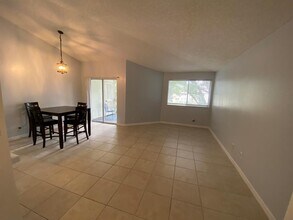 9899 Westview Dr, Unit 527 in Coral Springs, FL - Building Photo - Building Photo