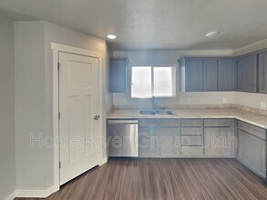 8192 N Boulder Ln in Eagle Mountain, UT - Building Photo - Building Photo