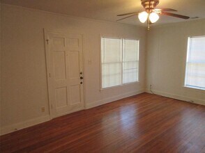 5501 Montview St in Austin, TX - Building Photo - Building Photo