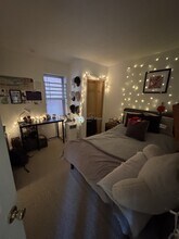 24 St Cyprians Pl, Unit 2R in Boston, MA - Foto de edificio - Building Photo