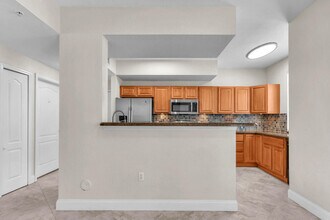 11010 Legacy Dr in Palm Beach Gardens, FL - Building Photo - Building Photo