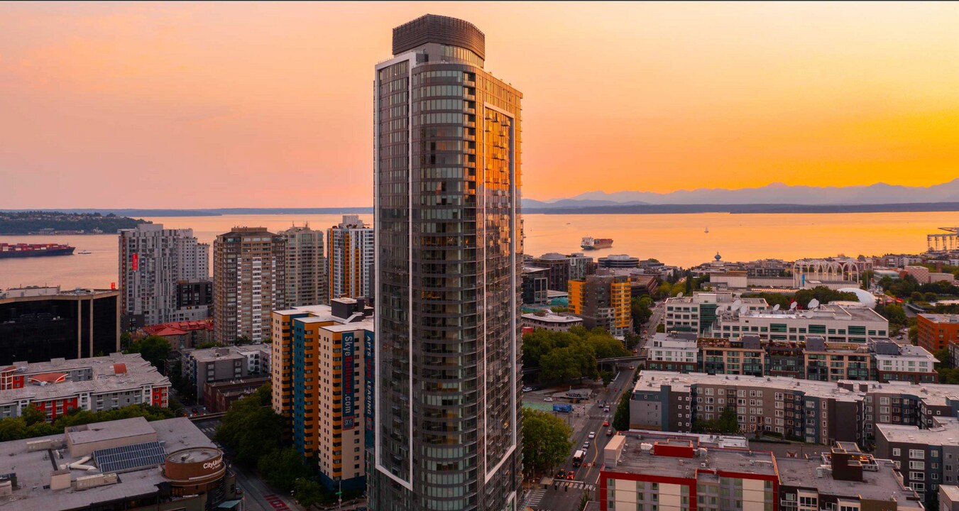 2510 6th Ave, Unit 1703 in Seattle, WA - Foto de edificio