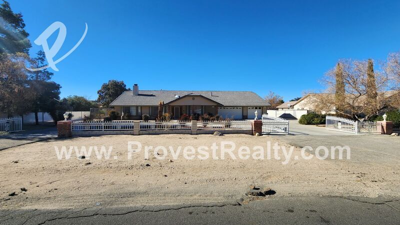 14664 Pamlico Rd in Apple Valley, CA - Building Photo