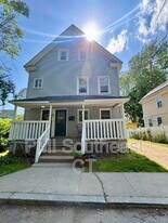 7 Griswold Ct in New London, CT - Building Photo