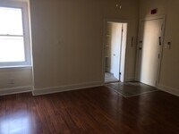 2205 Walnut St, Unit 4m photo'