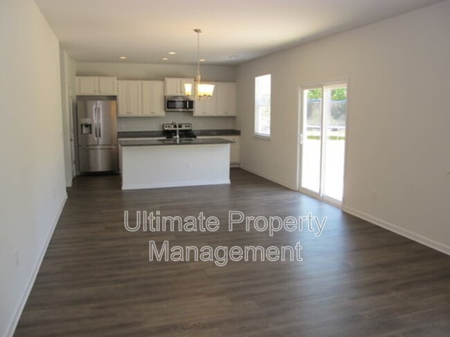 8164 E Highcroft Dr NE in Leland, NC - Building Photo - Building Photo