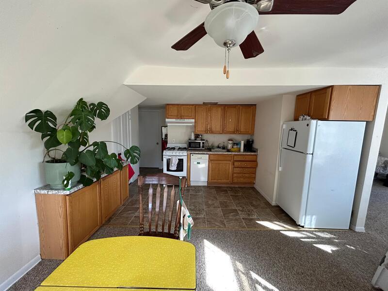 133 E Gorham St in Madison, WI - Building Photo