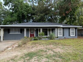 514 Eason Pl in Monroe, LA - Building Photo