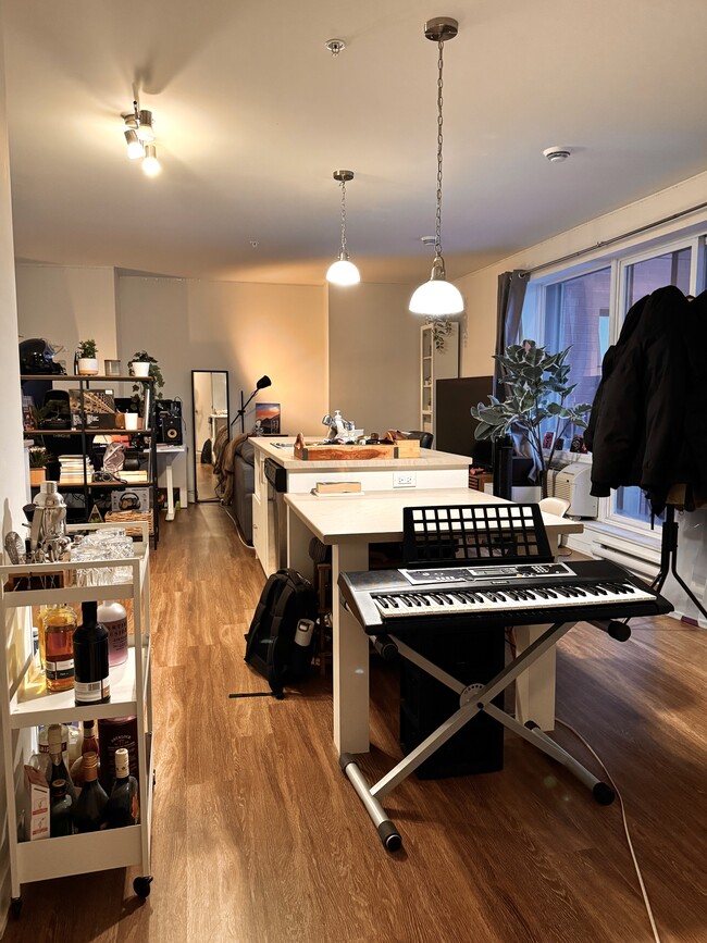 property at 4974 De La Savane Pl