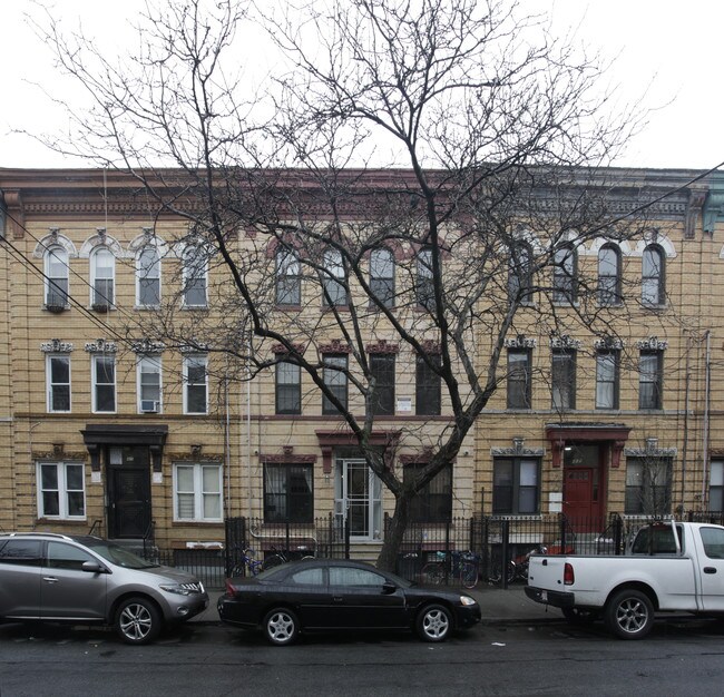 407 Suydam St in Brooklyn, NY - Building Photo - Building Photo