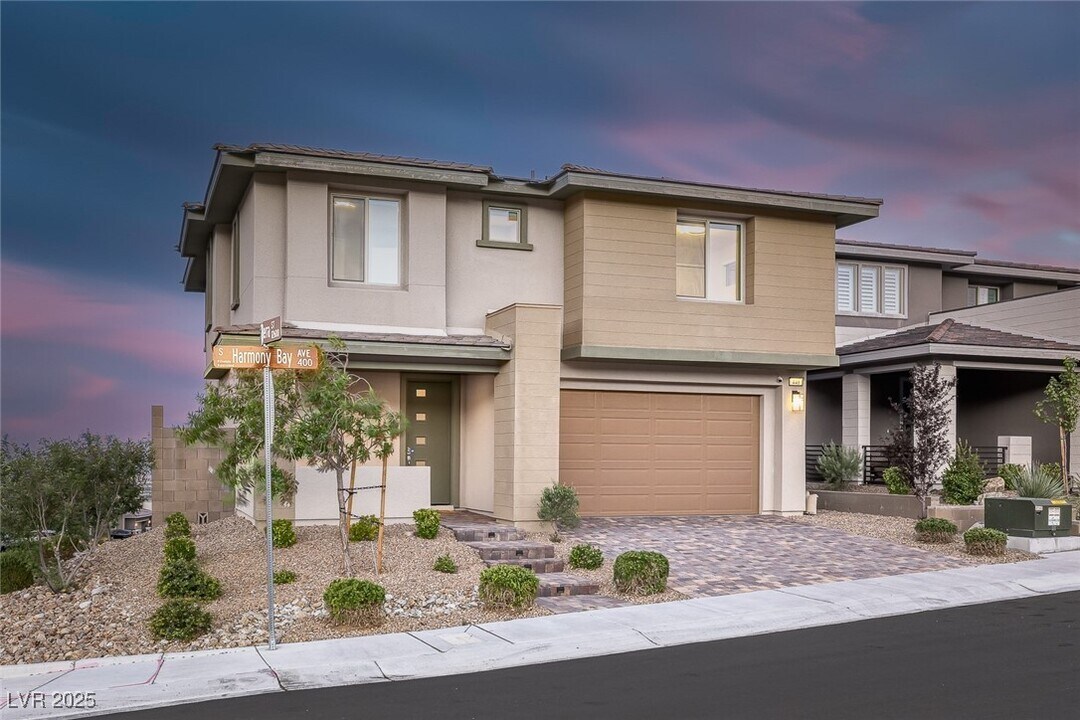 440 Harmony Bay Ave in Las Vegas, NV - Building Photo