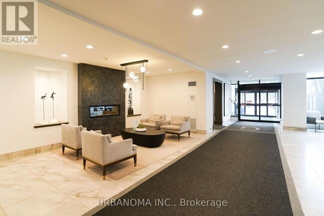 22 Clarissa Dr in Richmond Hill, ON - Building Photo - Building Photo