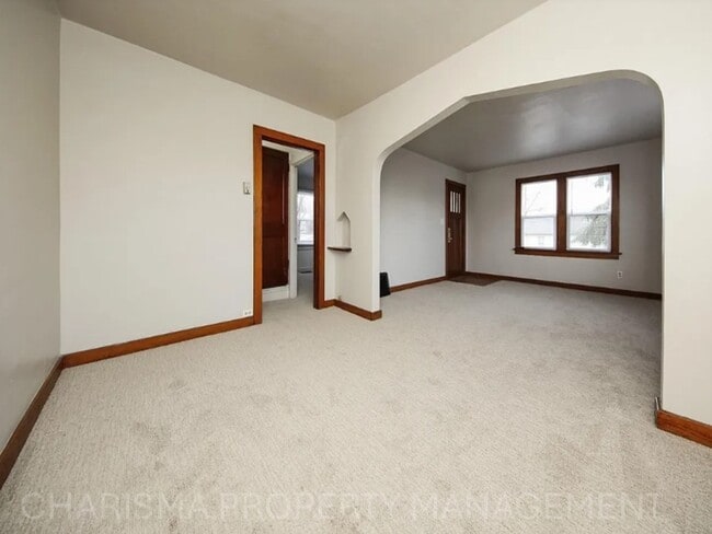 1330 W 14th St in Sioux Falls, SD - Building Photo - Building Photo