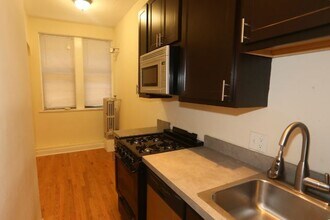 4619 N Paulina St in Chicago, IL - Foto de edificio - Building Photo