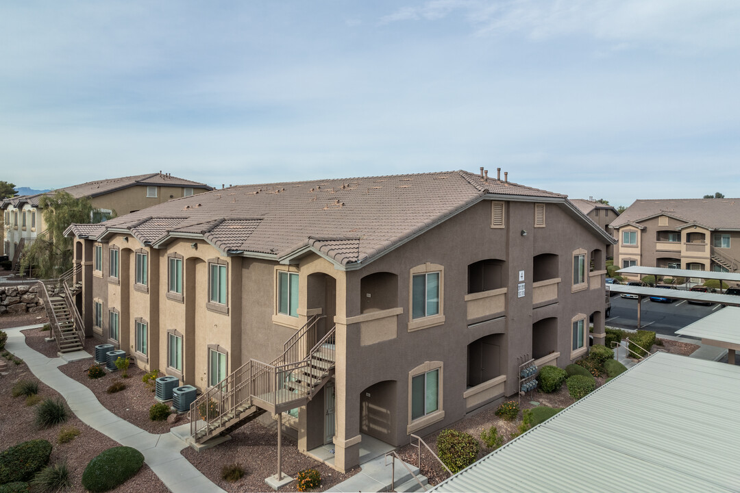 Pebble Creek Village in Las Vegas, NV - Building Photo