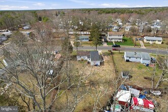 4 Coville Dr in Pemberton Township, NJ - Building Photo - Building Photo