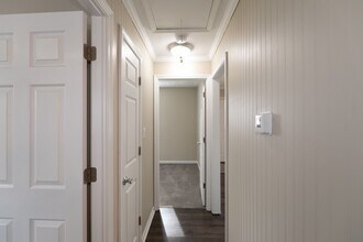 7324 E 53rd St in Indianapolis, IN - Building Photo - Building Photo