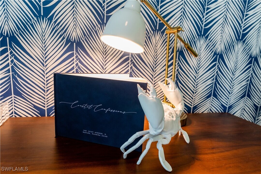 548 101st Ave N in Naples, FL - Building Photo