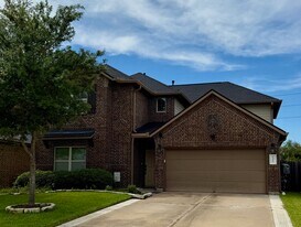 9427 McDowell Dr in Richmond, TX - Building Photo