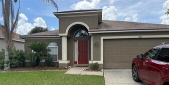 1886 Holton Rd in Lakeland, FL - Building Photo